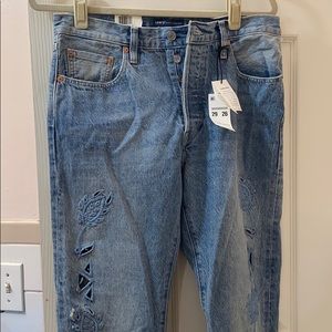 Levi’s 501 cut out embroidered crop